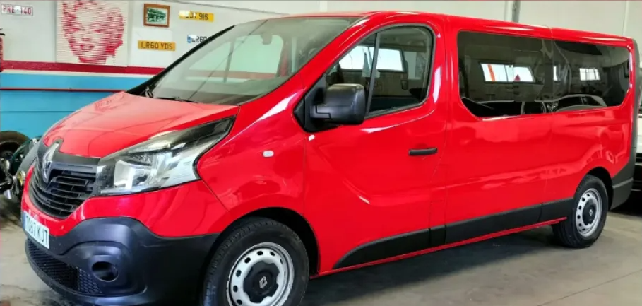 Renault Trafic 9 plazas